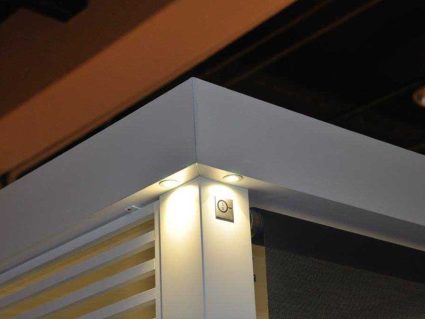 Dettaglio faretti gazebo in alluminio Lumi Unosider