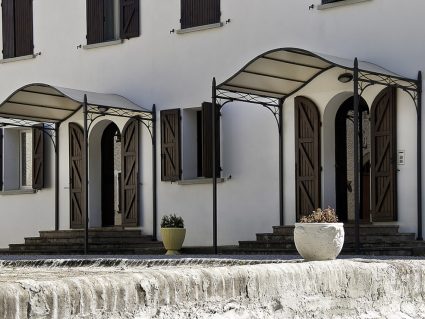 Pergola in ferro Novecento Unosider autoportante coproporta