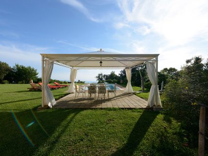 Gazebo in ferro Prestige colore Sabbia di Unosider