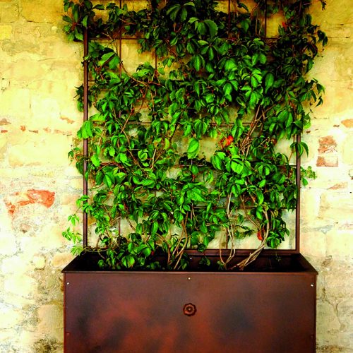 Grigliato in ferro Altea maglia quadra Unosider con fioriera