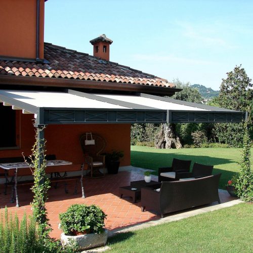 Pergola in ferro addossata Elettra Unosider