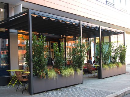 Pergola in alluminio Mood addossata