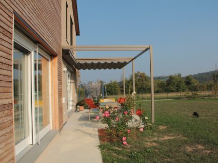 Pergola addossata Mood Avant di Unosider