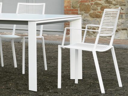 Sedia da giardino Easy con braccioli