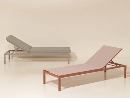 Lettino impilabile Via Kettal in alluminio e porotex