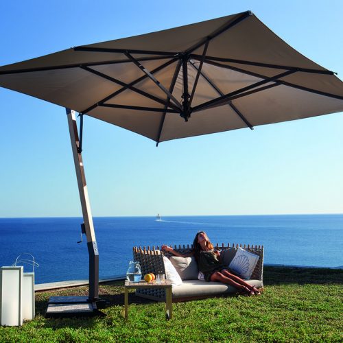 Ombrellone a palo laterale Capri legno di FIM