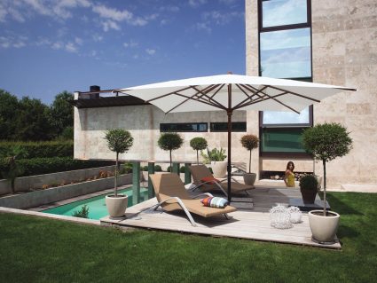 Ombrellone in legno telescopico Montecarlo di FIM