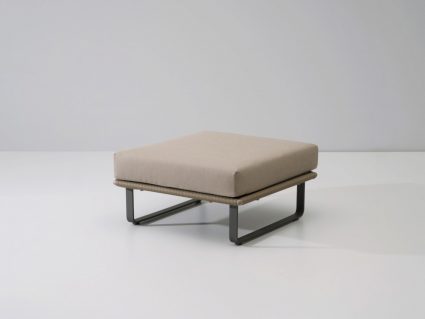 Sgabello da esterno Bitta di Kettal