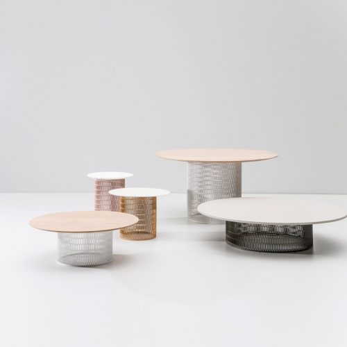 Tavolo basso e laterale Mesh di Kettal