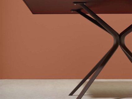 Tavolo in alluminio Moai Fast