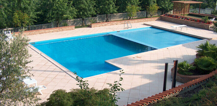 Piscina copertura o telo