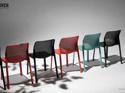 Sedia impilabile da esterno Bit di Nardi varie colorazioni
