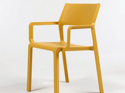 Sedia da esterno impilabile Trill Nardi senape con braccioli