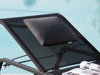 Lettino da piscina Alice con cuscino Vermobil