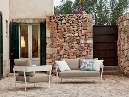 Salotto componibile Aikana di Fast poltrona e divano