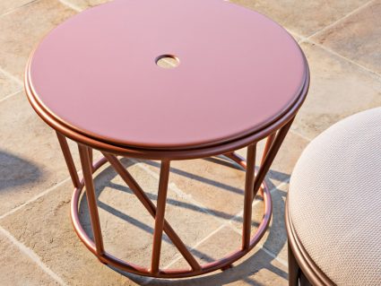 Tavolo outdoor basso Wild di Fast